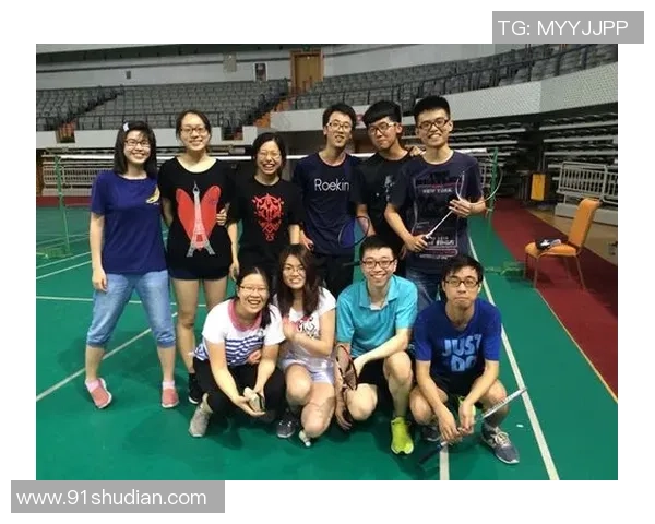 深圳羽毛球队与上海羽毛球队赛后复盘分析力量对比与战术探讨